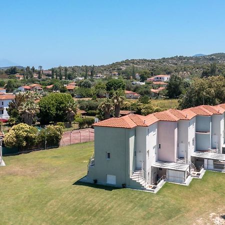 Palm Tree Apartments #Feelslikehome Ormos Panagias Exterior foto